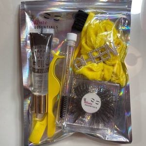 Allure lash kit!